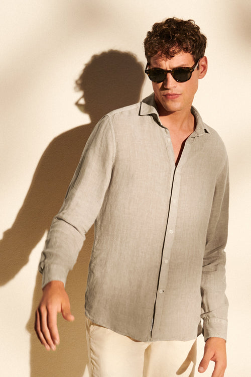 Baristas * The Linen Shirt