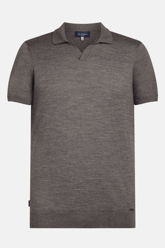 Jones * The Buttonless Polo